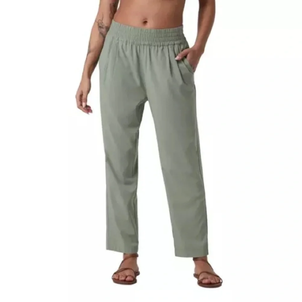 Vuori Villa Ankle Pants - Picture 1 of 3